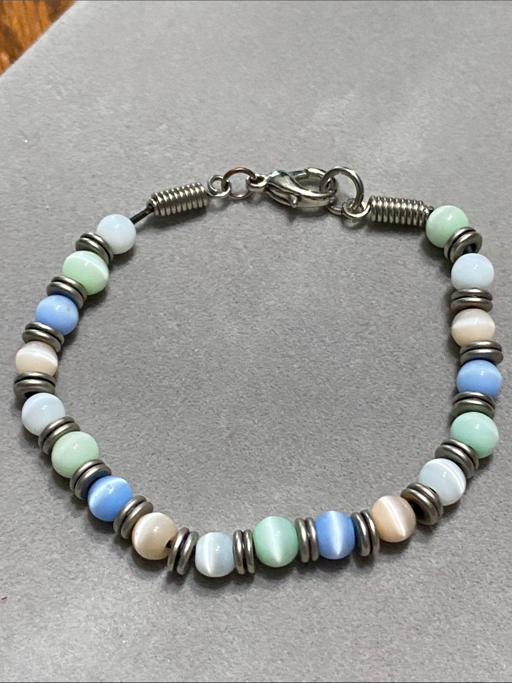 Handmade Pastel Cats Eye Bracelet
